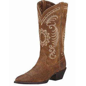Ariat -Magnolia Western Boot in tan, size 6.5